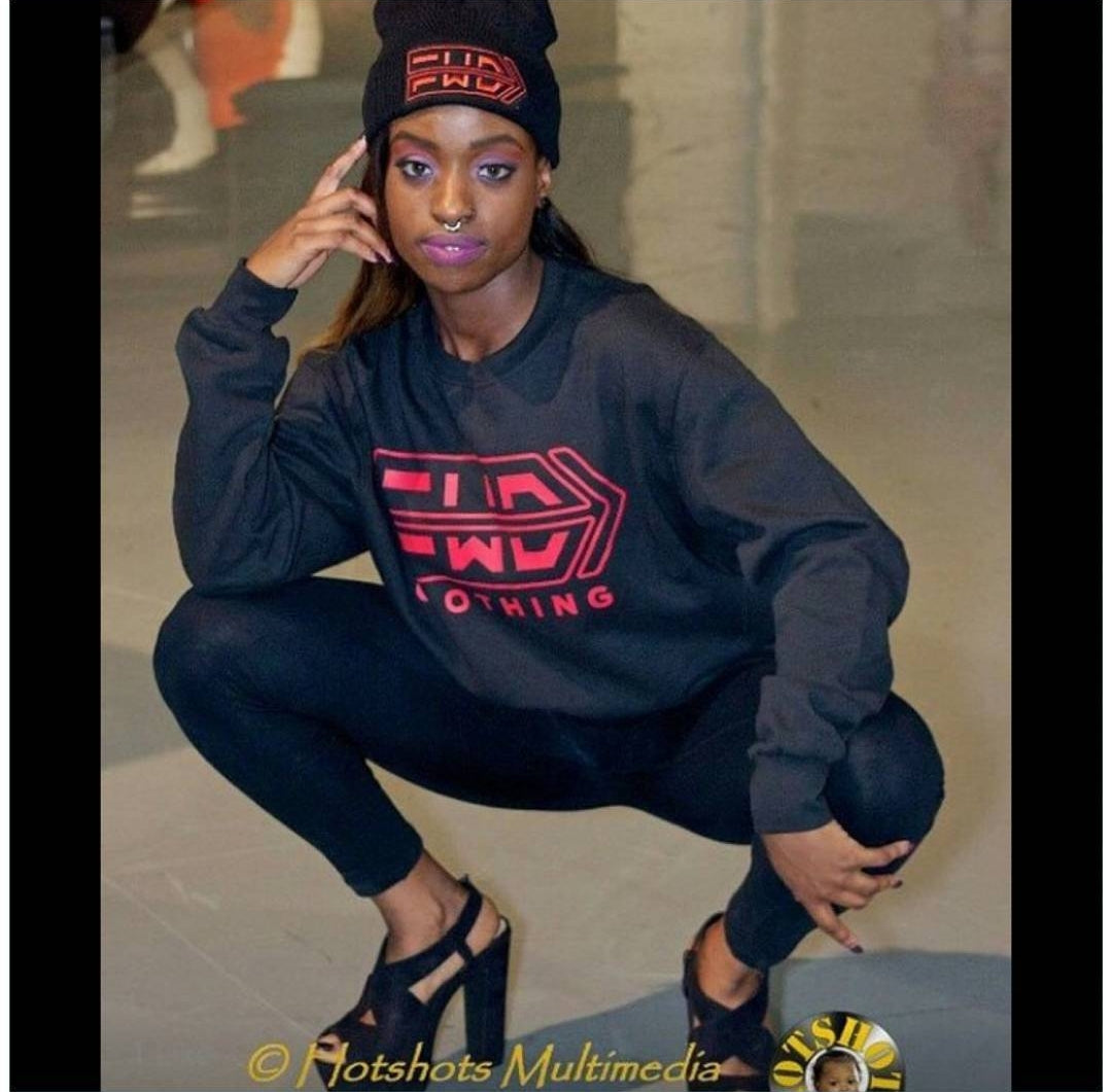Original FWD LOGO Crew Neck Sweatshirts